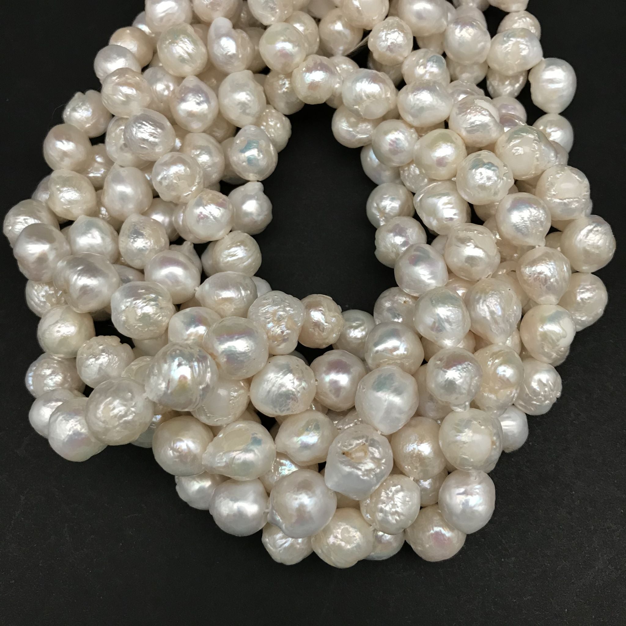 Pearls, Rosebud Baroque White, 10-12mm