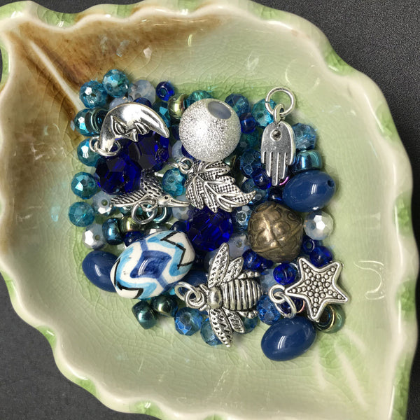 Stretch Bracelet Kit: Blue Shades