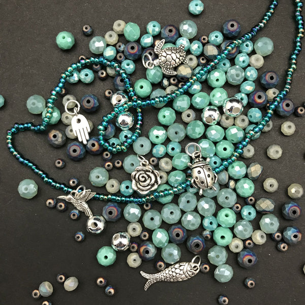 Stretch Bracelet Kit: Aqua Shades