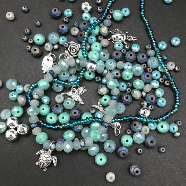 Stretch Bracelet Kit: Aqua Shades
