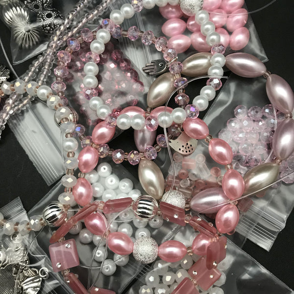 Stretch Bracelet Kit: Pink Shades