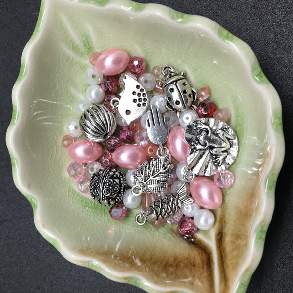 Stretch Bracelet Kit: Pink Shades