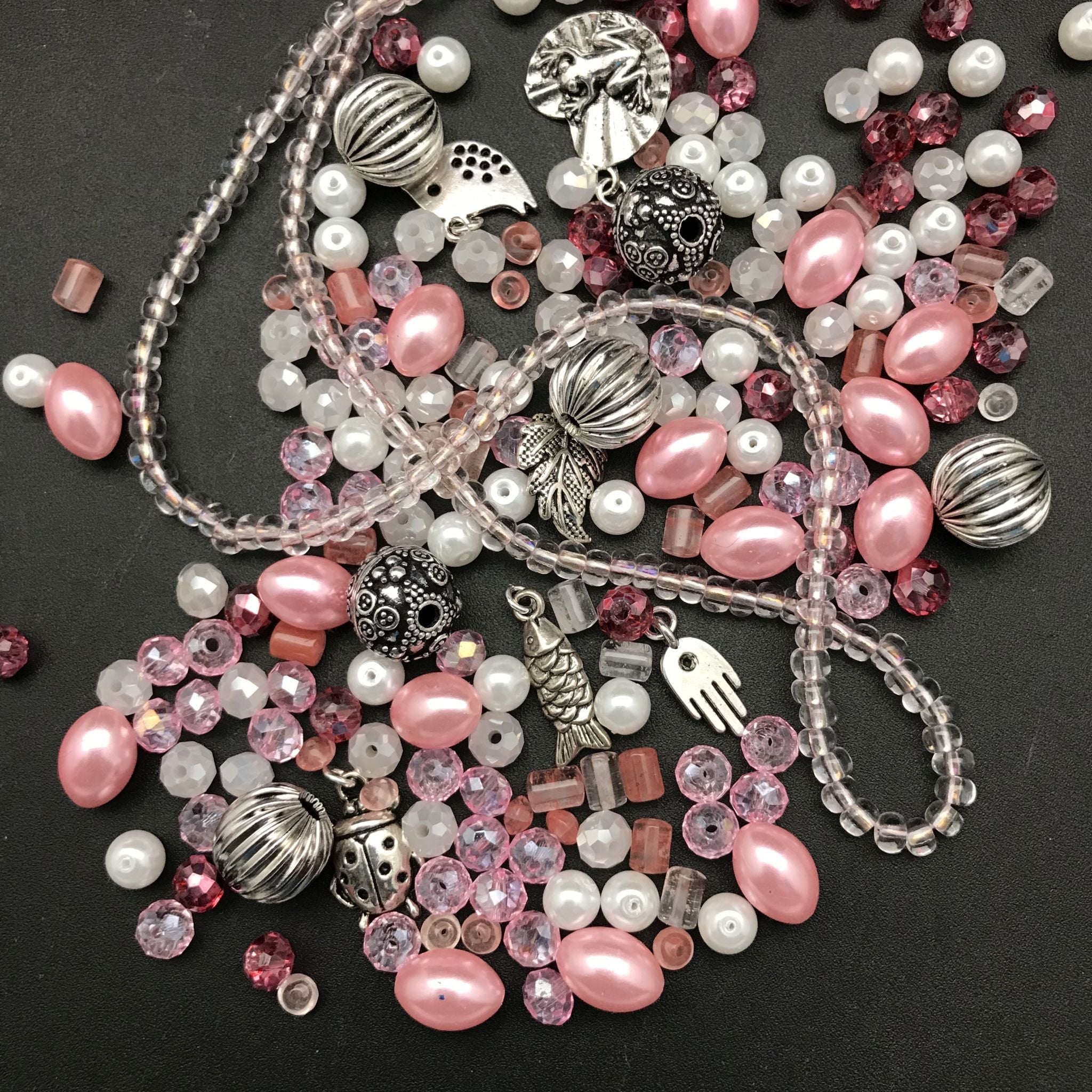 Stretch Bracelet Kit: Pink Shades