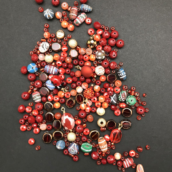 Stretch Bracelet Kit: Red & Orange Shades